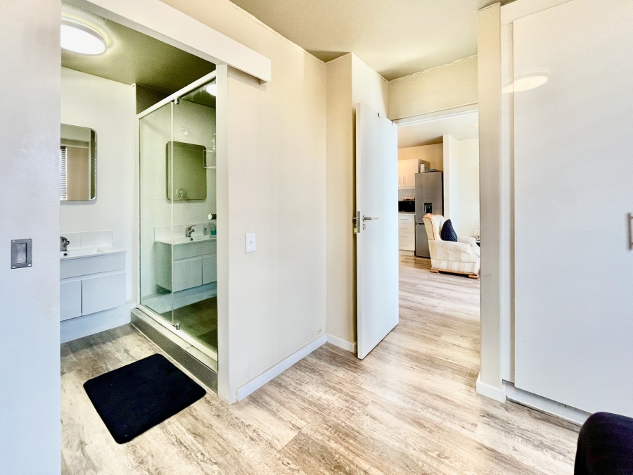 2 Bedroom Property for Sale in Observatory Western Cape